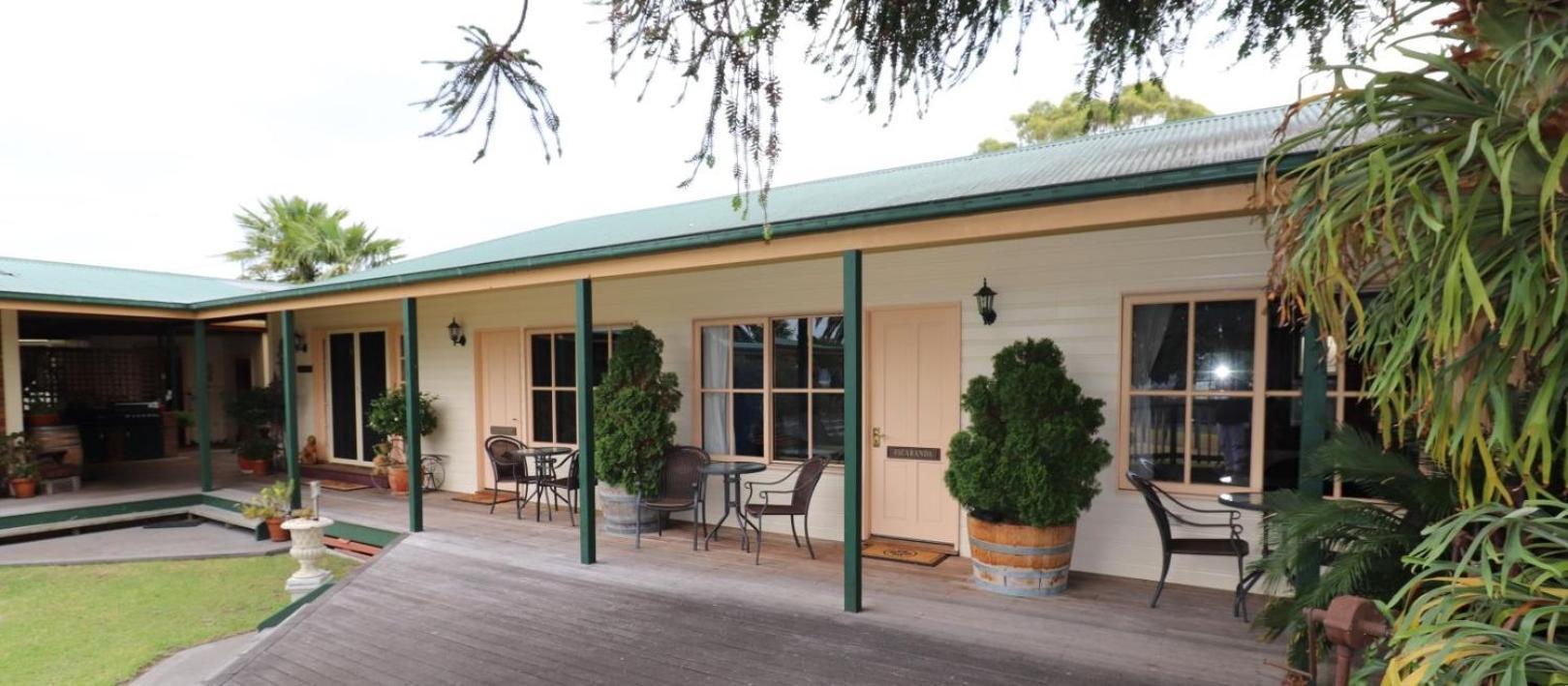 Newmerella Snowy River Homestead المظهر الخارجي الصورة